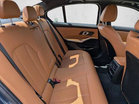 Used 2025 BMW 330i Sedan image 21