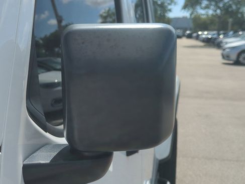 Used 2024 Jeep Gladiator Sport AWD/4WD image 13