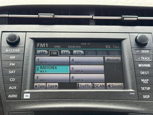 Used 2010 Toyota Prius Two FWD image 27