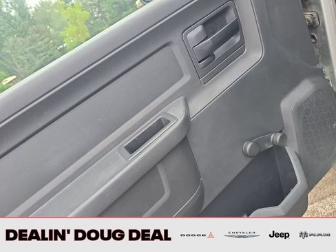 Used 2011 RAM 1500 ST RWD image 11