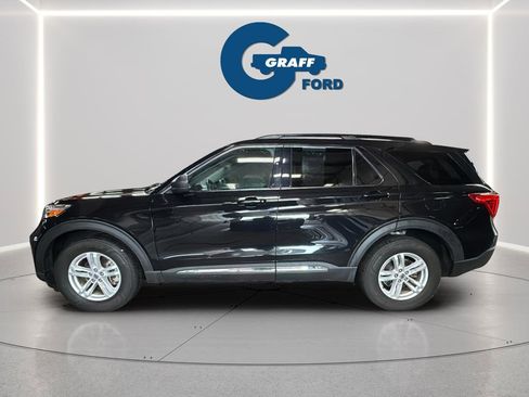 Used 2023 Ford Explorer XLT w/ Equipment Group 202A AWD/4WD image 12