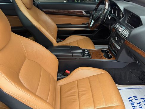 Used 2016 Mercedes-Benz E 550 Coupe w/ Premium 2 Package image 43