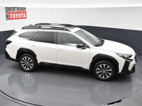 Used 2024 Subaru Outback Limited AWD/4WD image 28