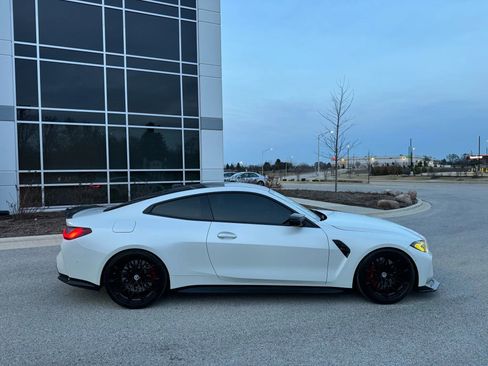 Used 2023 BMW M4 Competition w/ Executive Package image 2