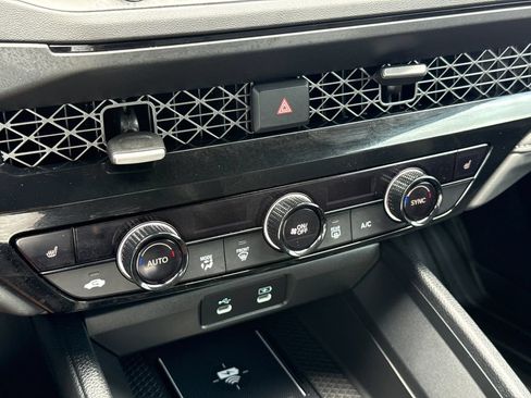 Used 2025 Honda Accord Sport image 24