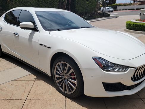 Used 2019 Maserati Ghibli RWD image 6
