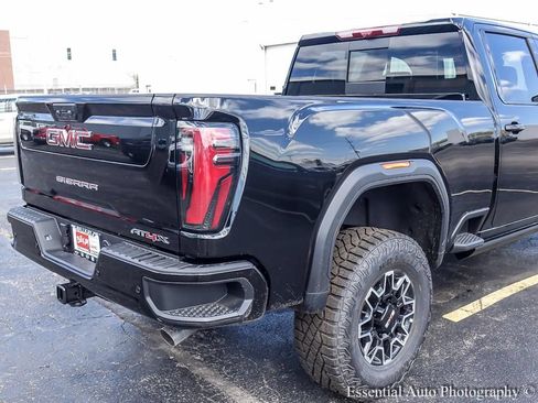 New 2026 GMC Sierra 2500 AT4X AWD/4WD image 8