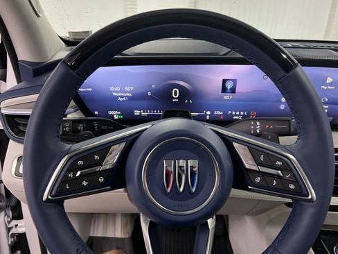 Certified 2025 Buick Enclave Avenir w/ Super Cruise Package image 11