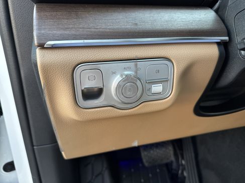 New 2026 Mercedes-Benz GLE 350 4MATIC image 13