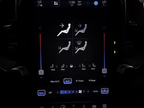 Used 2024 RAM 2500 Limited image 28