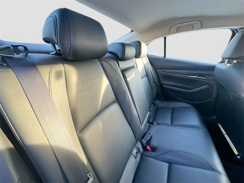 Used 2023 MAZDA MAZDA3 s image 27