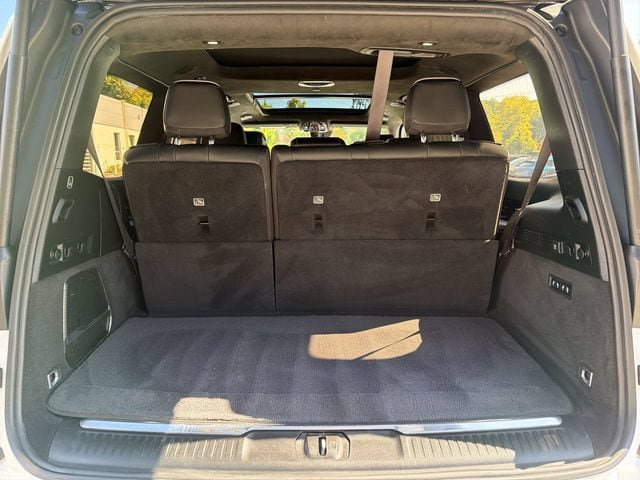 Used 2022 Jeep Grand Wagoneer Series III w/ Rear Seat Video Group 1 AWD/4WD image 28