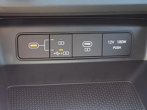 New 2025 Hyundai Tucson SE image 19