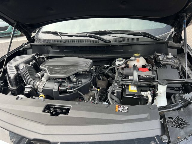 Certified 2024 Cadillac XT6 Premium Luxury AWD/4WD image 9