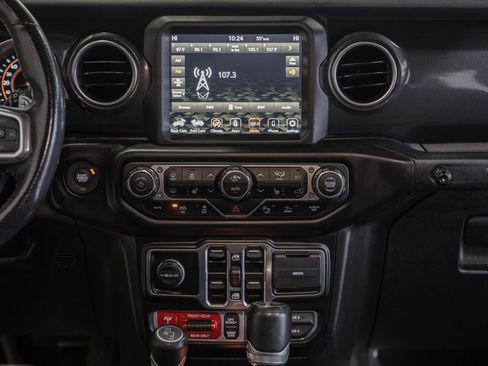 Certified 2023 Jeep Wrangler Unlimited Rubicon 392 w/ Xtreme Recon 35" Tire Package image 28