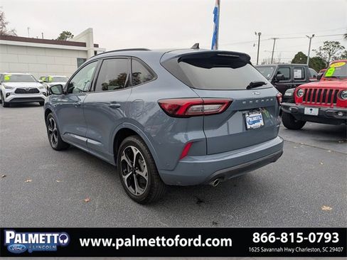 Used 2023 Ford Escape ST-Line Elite w/ Premium Technology Package image 6