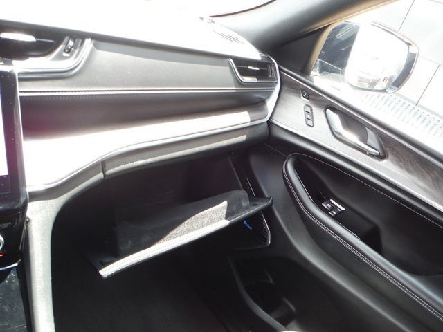 Certified 2023 Jeep Grand Cherokee Overland w/ Luxury Tech Group IV AWD/4WD image 48