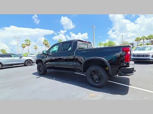 New 2026 Chevrolet Silverado 1500 ZR2 w/ Dark Appearance Package AWD/4WD image 25