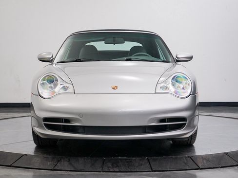 Used 2003 Porsche 911 Carrera RWD image 9