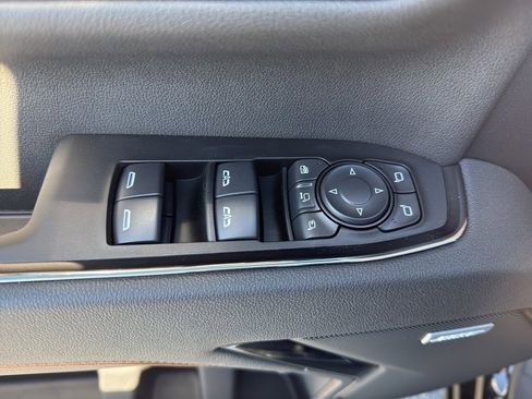 New 2026 GMC Sierra 2500 AT4 w/ Technology Package AWD/4WD image 7