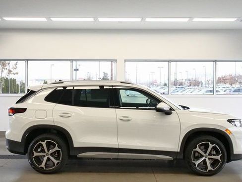 New 2026 Volkswagen Tiguan SE image 7