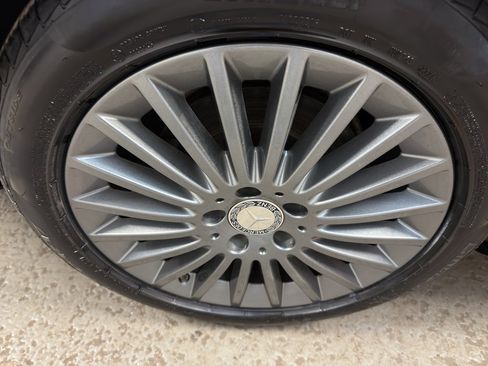 Used 2015 Mercedes-Benz C 300 Luxury image 33