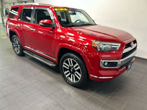 Used 2015 Toyota 4Runner Limited AWD/4WD image 2