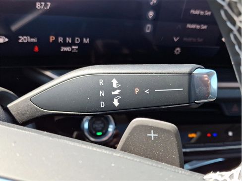 Used 2024 Buick Envision Sport Touring AWD/4WD image 42