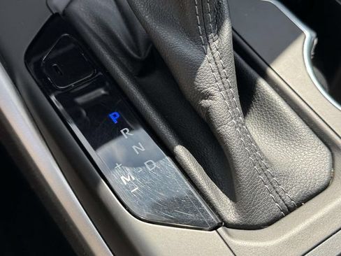 Used 2023 Toyota Highlander XSE AWD/4WD image 16