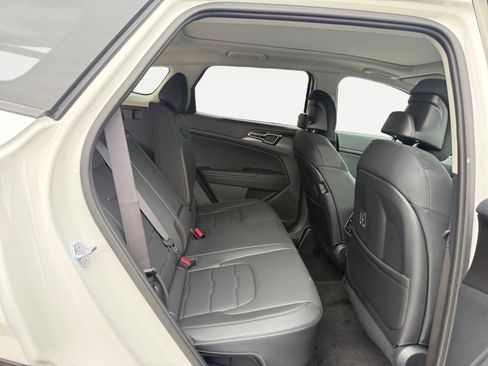New 2026 Kia Sportage SX Prestige AWD/4WD image 18