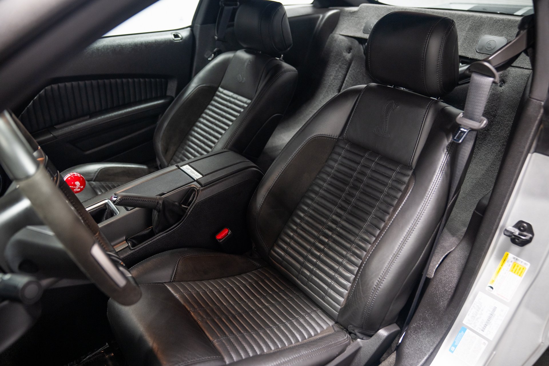 Used 2013 Ford Mustang Shelby GT500 RWD image 13