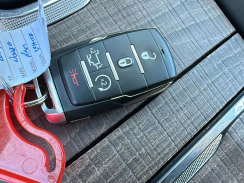 Used 2024 RAM 1500 Limited image 29