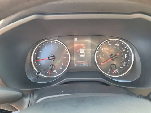 Used 2022 Toyota RAV4 XLE w/ Convenience Package FWD image 24