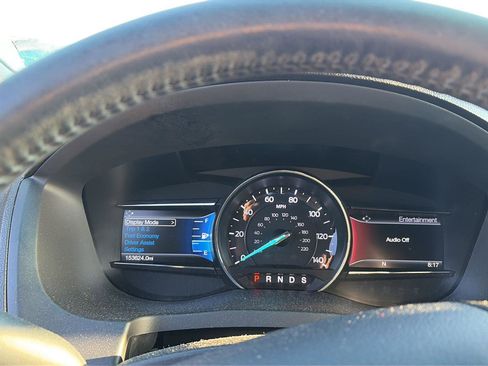 Used 2016 Ford Explorer XLT w/ Equipment Group 201A image 7