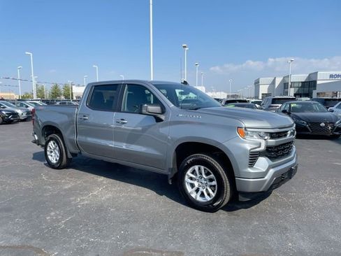 Used 2026 Chevrolet Silverado 1500 RST AWD/4WD image 6