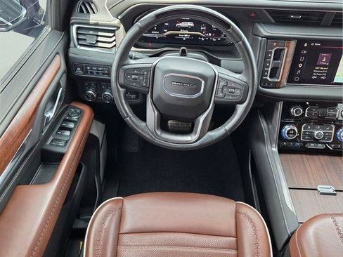 Certified 2024 GMC Yukon Denali Ultimate AWD/4WD image 15