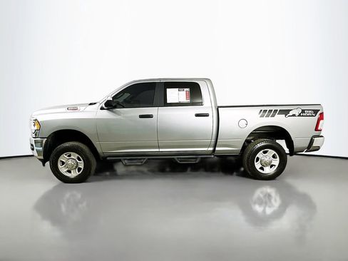Used 2022 RAM 2500 Big Horn w/ Protection Group AWD/4WD image 5