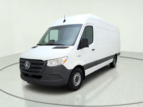 New 2025 Mercedes-Benz eSprinter 170 Cargo image 2