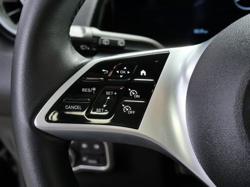 Certified 2026 Mercedes-Benz GLB 250 4MATIC image 24