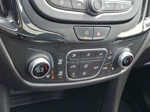 Certified 2023 Chevrolet Equinox RS w/ LPO, Cargo Package AWD/4WD image 16