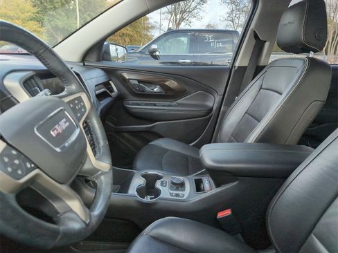 Used 2018 GMC Terrain Denali w/ Advanced Safety Package image 2