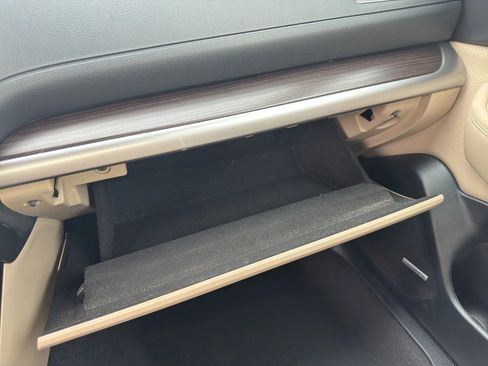 Used 2016 Subaru Legacy 3.6R Limited image 31