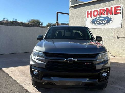 Used 2022 Chevrolet Colorado Z71 image 2