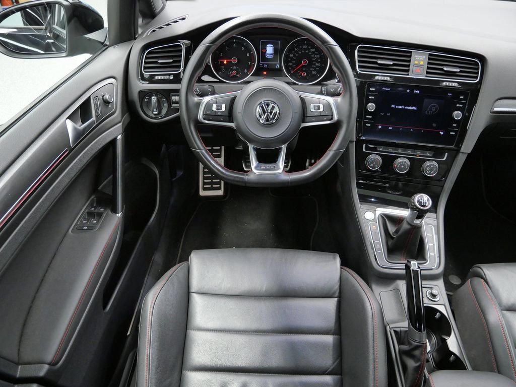 Used 2020 Volkswagen GTI SE FWD image 16