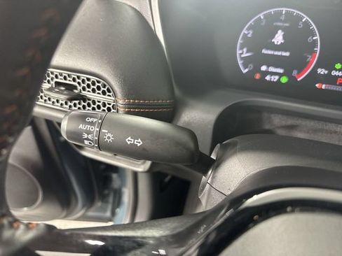 Used 2024 Honda HR-V Sport image 17