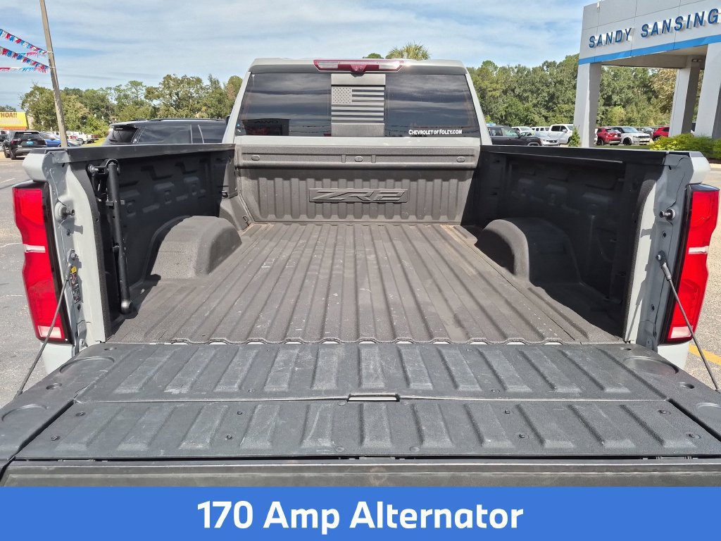 Used 2024 Chevrolet Silverado 2500 ZR2 w/ Technology Package AWD/4WD image 37
