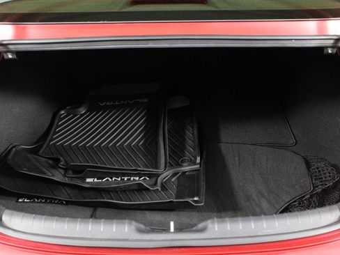 Certified 2023 Hyundai Elantra SEL w/ Convenience Package image 16