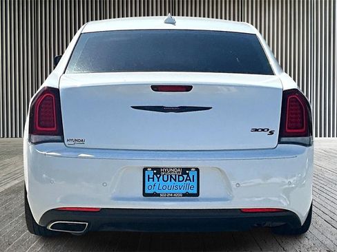 Used 2021 Chrysler 300 S image 4