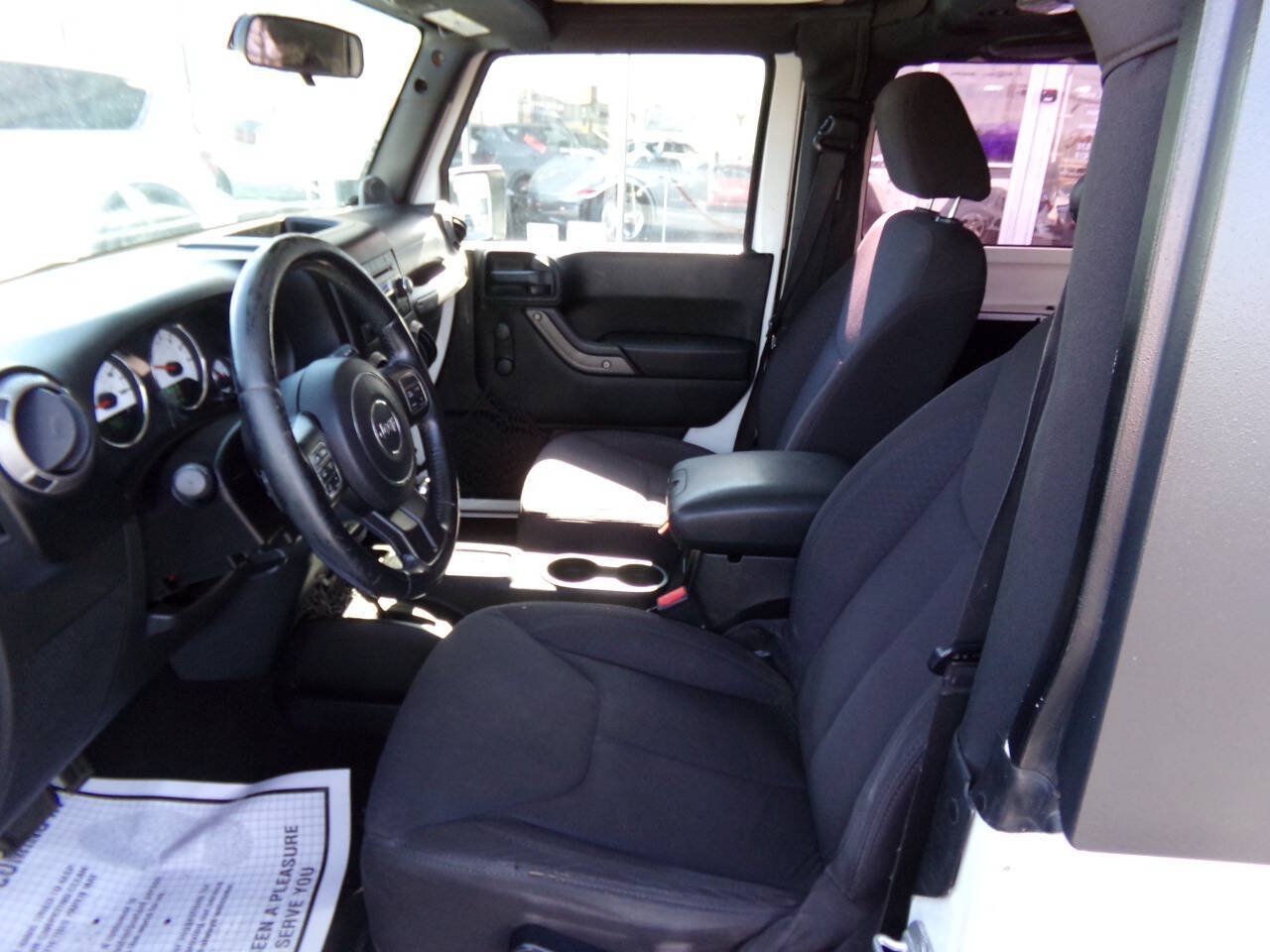 Used 2013 Jeep Wrangler Sport w/ Connectivity Group AWD/4WD image 10