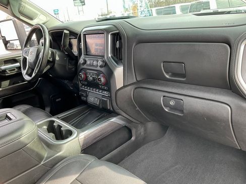 Used 2021 Chevrolet Silverado 2500 LTZ w/ LTZ Premium Package image 21